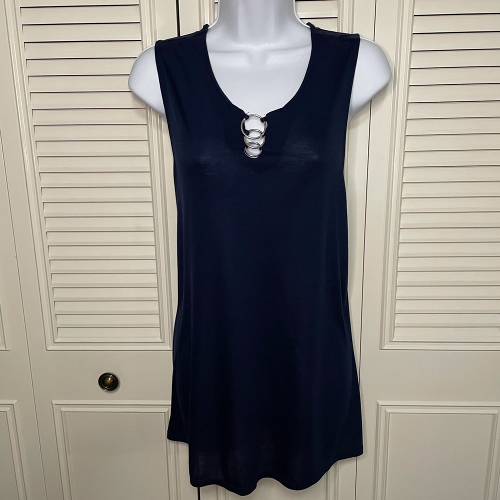 New York & Company navy sleeveless top size large